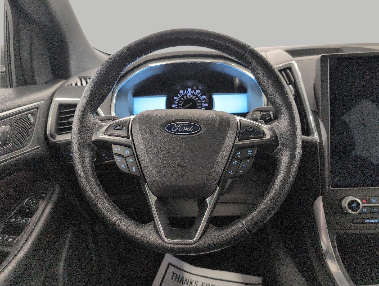 2021 Ford Edge — detail view